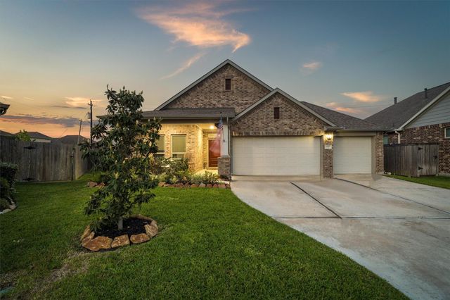 2507 Brooks River Lane, League City, TX 77573