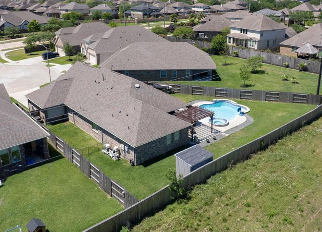 2507 Brooks River Lane, League City, TX 77573