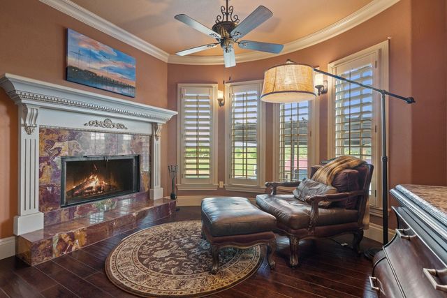 481 Chimney Cove DR, Marble Falls, TX 78654