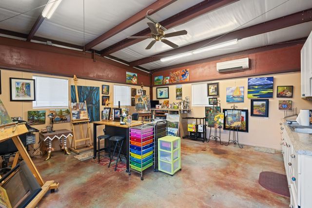 481 Chimney Cove DR, Marble Falls, TX 78654