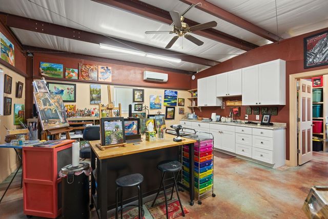 481 Chimney Cove DR, Marble Falls, TX 78654