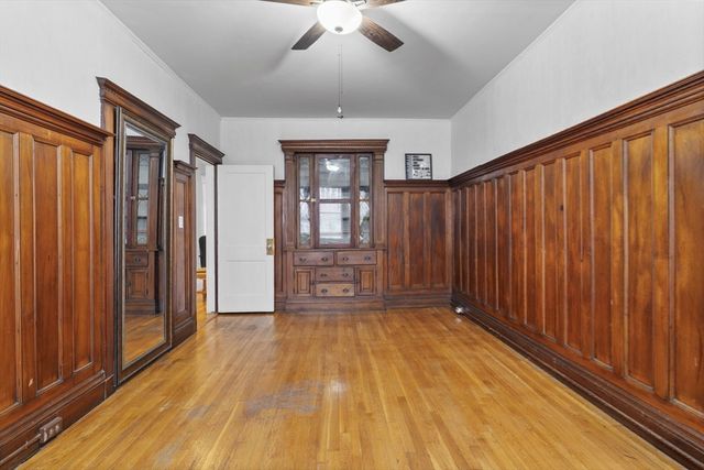 384 Riverway 4, Boston, MA 02115
