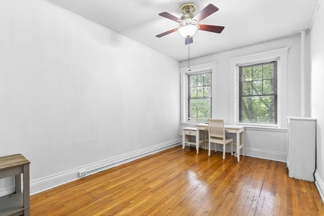 384 Riverway 4, Boston, MA 02115