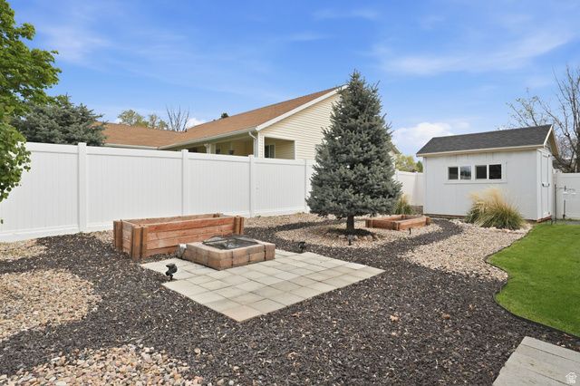 2190 W 1450 N, Layton, UT 84041