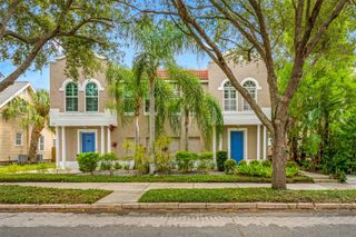 237 7TH AVENUE N 2, St Petersburg, FL 33701