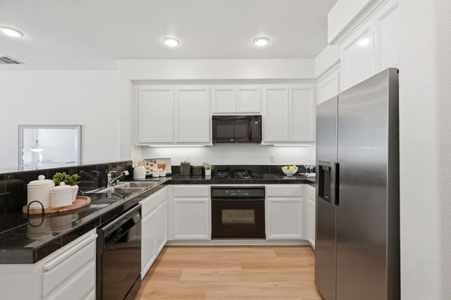4513 Lick Mill Boulevard, Santa Clara, CA 95054