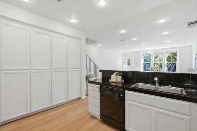 4513 Lick Mill Boulevard, Santa Clara, CA 95054