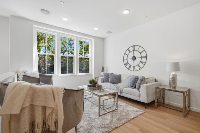 4513 Lick Mill Boulevard, Santa Clara, CA 95054