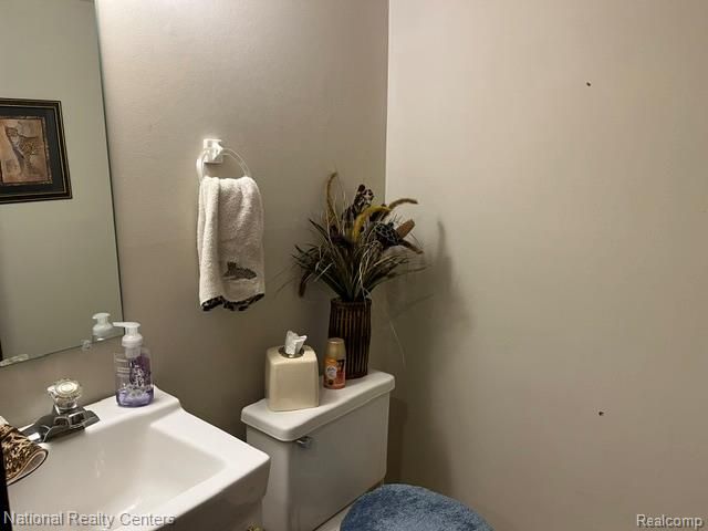 41292 N Woodbury Green Drive, Van Buren Charter Township, MI 48111
