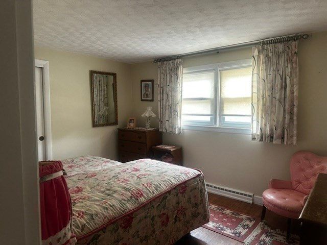 37 Rustcraft Rd, Dedham, MA 02026