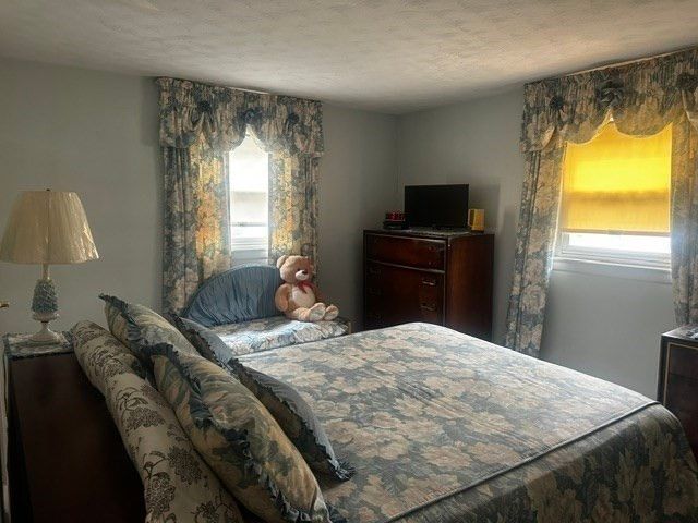 37 Rustcraft Rd, Dedham, MA 02026