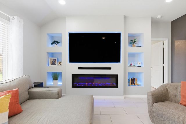 2450 Ormes Forest Lane, Spring, TX 77373