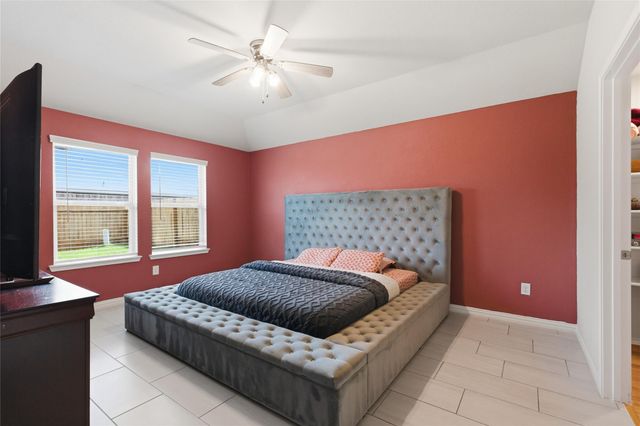 2450 Ormes Forest Lane, Spring, TX 77373