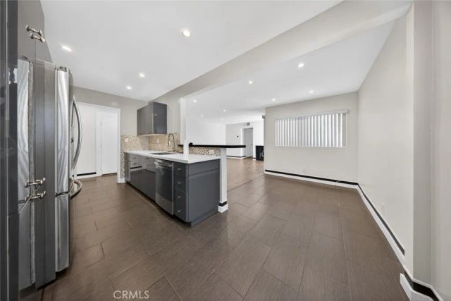 1339 N Columbus Avenue 102, Glendale, CA 91202