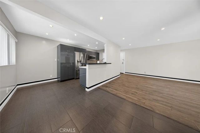 1339 N Columbus Avenue 102, Glendale, CA 91202