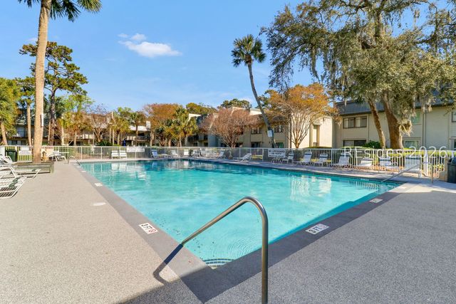 26 S Forest Beach Dr Apt 54, Hilton Head Island, SC 29928
