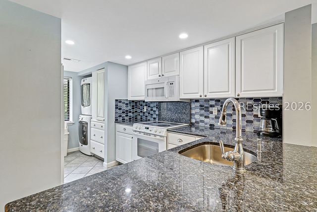 26 S Forest Beach Dr Apt 54, Hilton Head Island, SC 29928