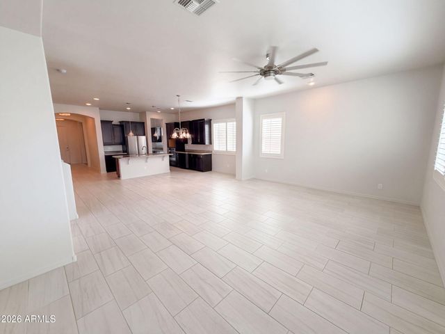 20509 W VALLEY VIEW Drive, Buckeye, AZ 85396