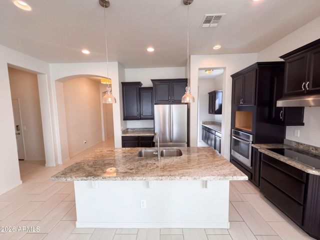 20509 W VALLEY VIEW Drive, Buckeye, AZ 85396