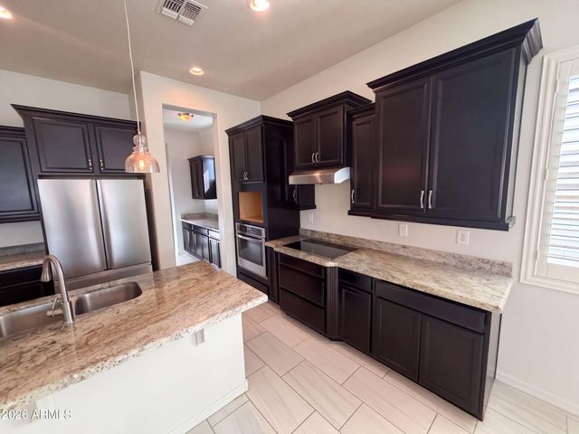 20509 W VALLEY VIEW Drive, Buckeye, AZ 85396