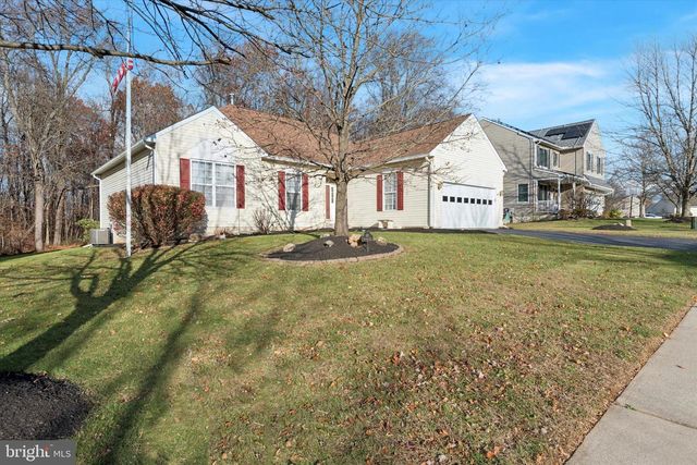 414 HATTERAS RD, Coatesville, PA 19320