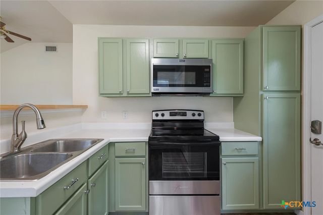 1500 Clyde Street, San Marcos, TX 78666