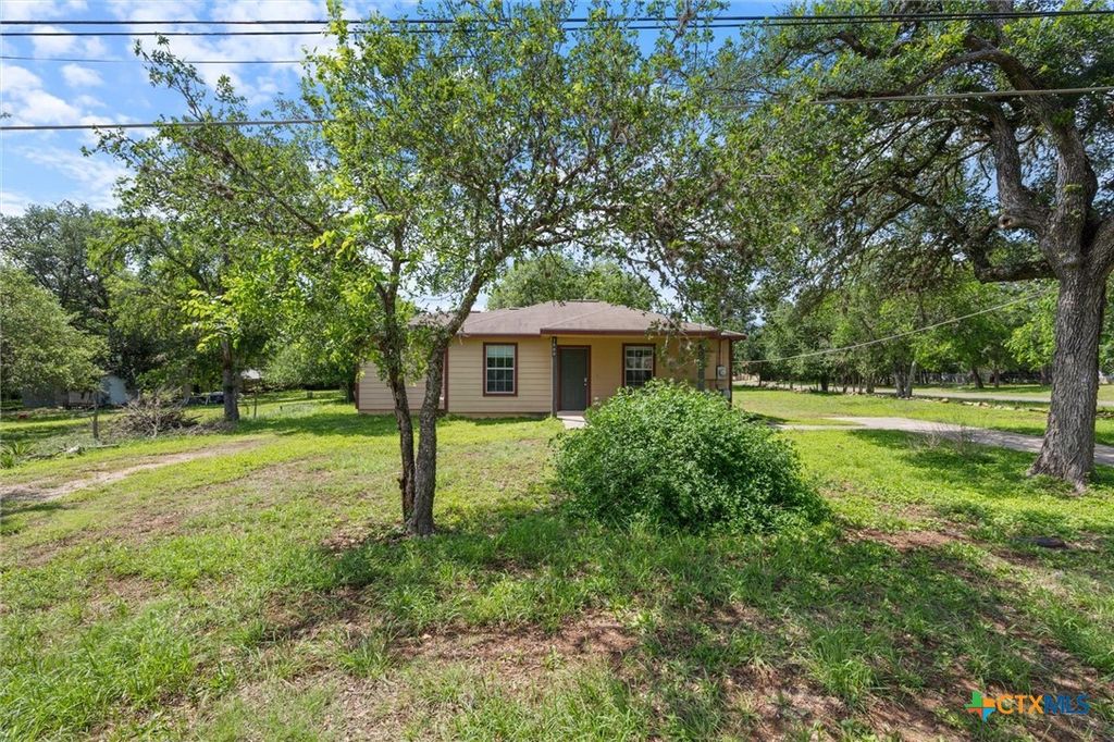 1500 Clyde Street, San Marcos, TX 78666