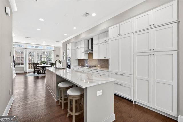 6747 Encore Boulevard, Atlanta, GA 30328