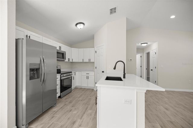 14328 SW 31 PLACE, Ocala, FL 34481