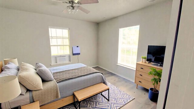 1107 Beech S, Bonham, TX 75418