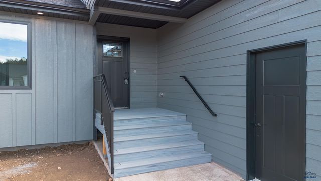 3524 JOSEPH ST, Sturgis, SD 57785