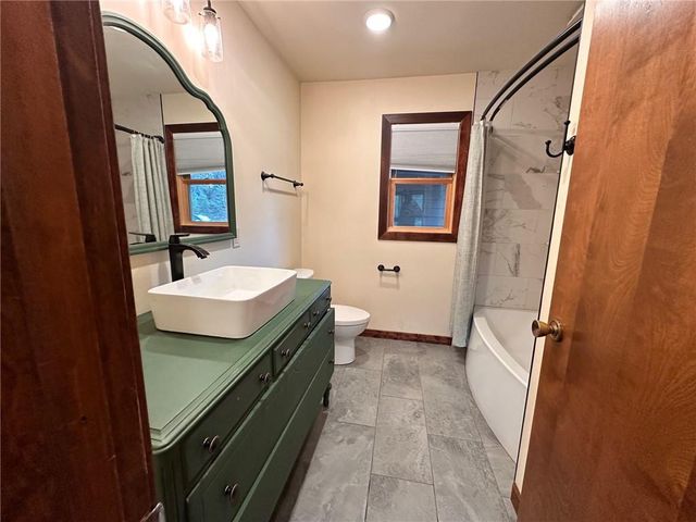 9448 Brodi Lane, Hayward, WI 54843