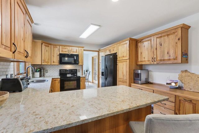 2524 Targhee Street, Fitchburg, WI 53711