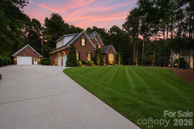 7282 James Court, Denver, NC 28037