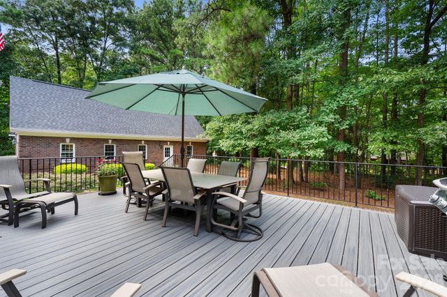 7282 James Court, Denver, NC 28037
