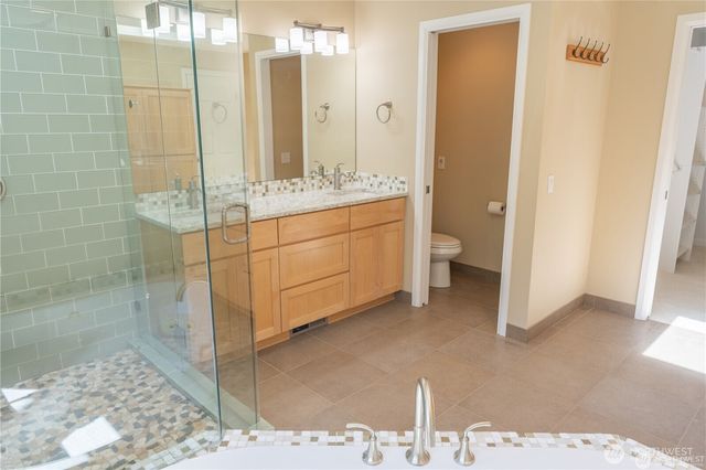 13810 SE 62nd Street, Bellevue, WA 98006