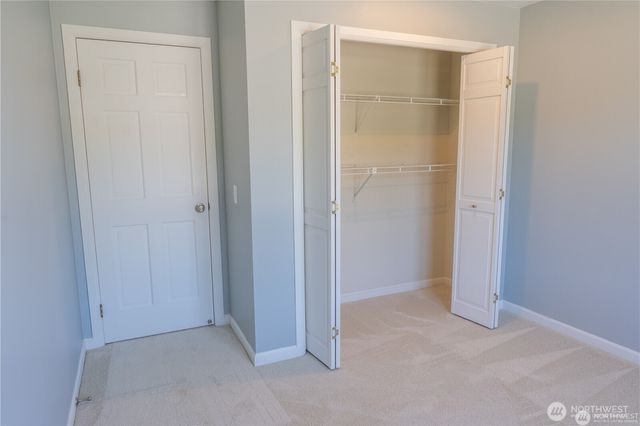 13810 SE 62nd Street, Bellevue, WA 98006