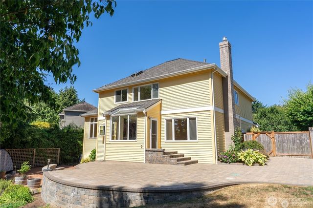 13810 SE 62nd Street, Bellevue, WA 98006