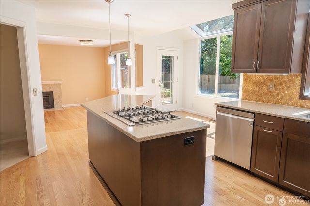 13810 SE 62nd Street, Bellevue, WA 98006