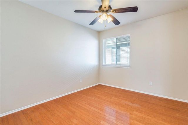 1701 Friars Tale LN, Austin, TX 78748
