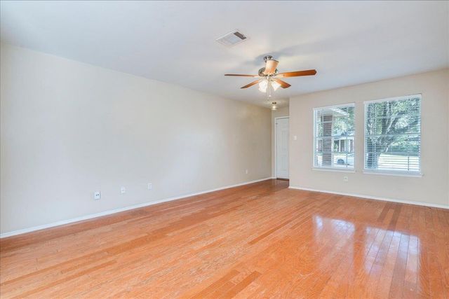 1701 Friars Tale LN, Austin, TX 78748