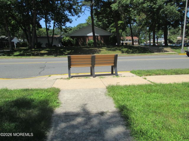 719D Buckingham Drive, Lakewood, NJ 08701
