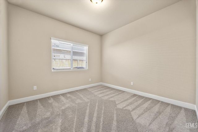 9524 Mountain Peak Lane, Shafter, CA 93263