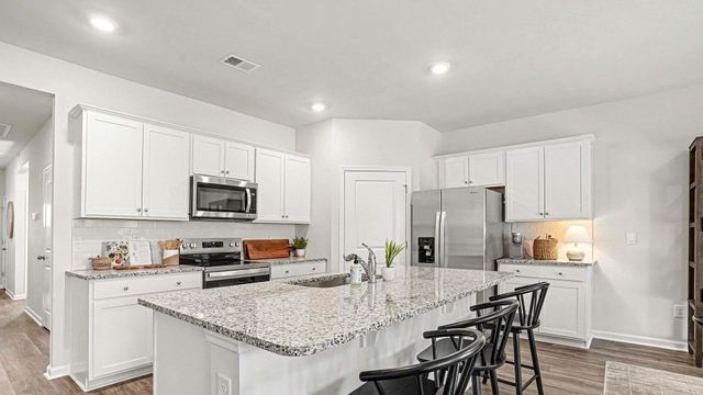 8018 Bear Claw Way, Conway, SC 29526