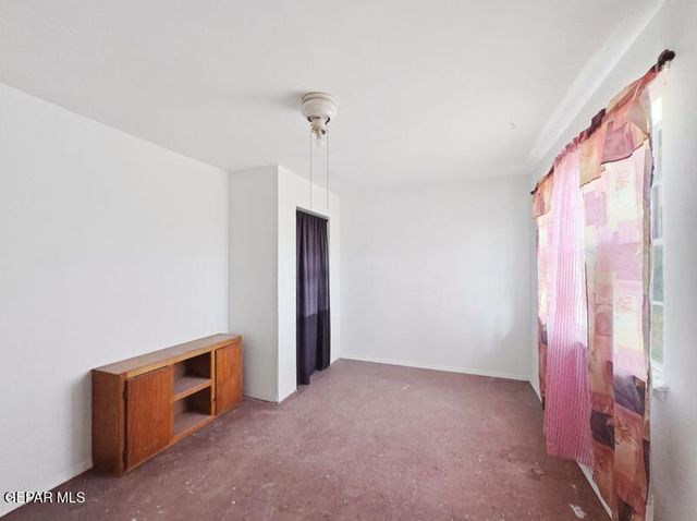 737 Delhi Drive, Socorro, TX 79927