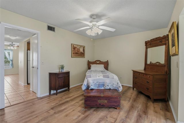 2458 COLUMBIA DRIVE 64, Clearwater, FL 33763