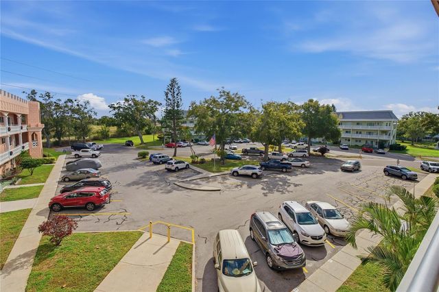 2458 COLUMBIA DRIVE 64, Clearwater, FL 33763