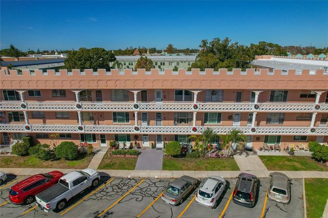 2458 COLUMBIA DRIVE 64, Clearwater, FL 33763