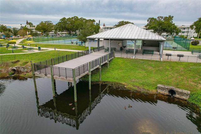 2458 COLUMBIA DRIVE 64, Clearwater, FL 33763