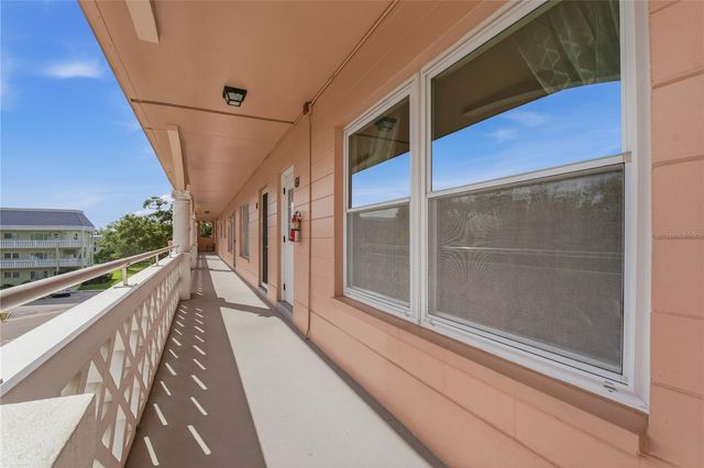 2458 COLUMBIA DRIVE 64, Clearwater, FL 33763